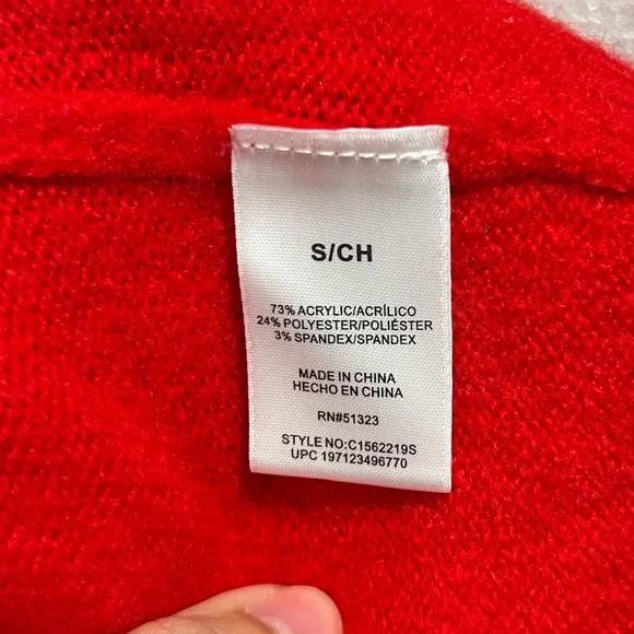 Vince Camuto LOVE Crewneck Red Sweater - Picture 2 of 5